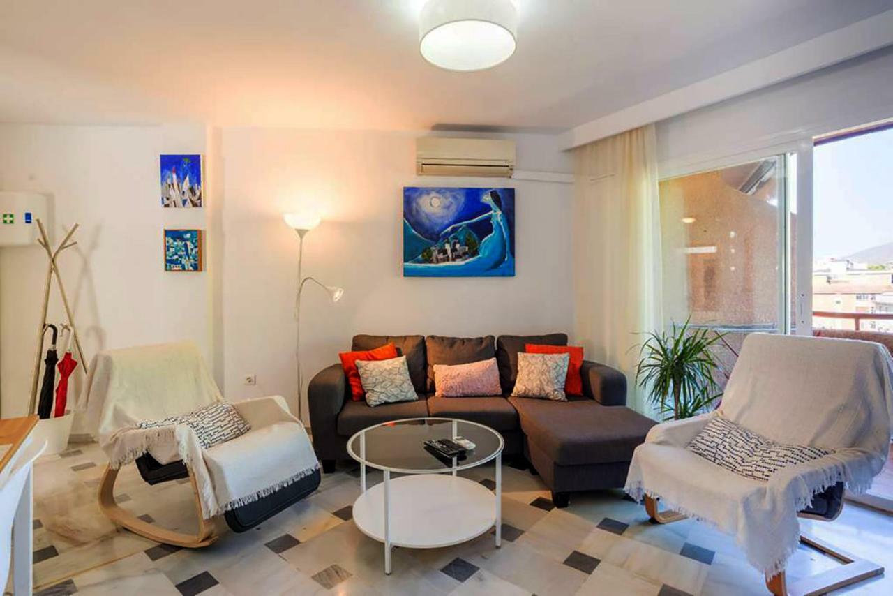Apartamento Con Parking Gratuito Málaga Exterior foto