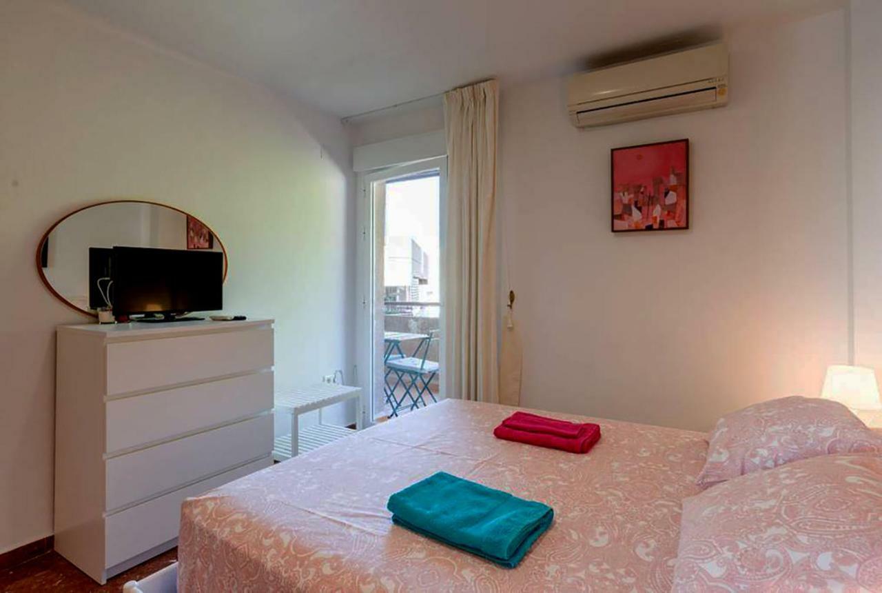 Ferienwohnung Apartamento Con Parking Gratuito Málaga Exterior foto