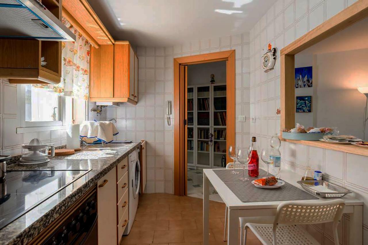 Apartamento Con Parking Gratuito Málaga Exterior foto