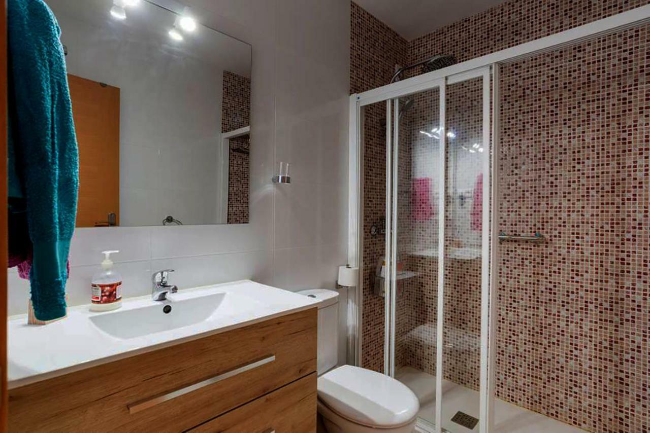 Apartamento Con Parking Gratuito Málaga Exterior foto